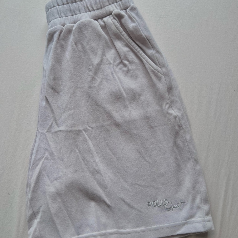 OH POLLY light gray lounge shorts. Size 2 US women’s and in perfect condition!